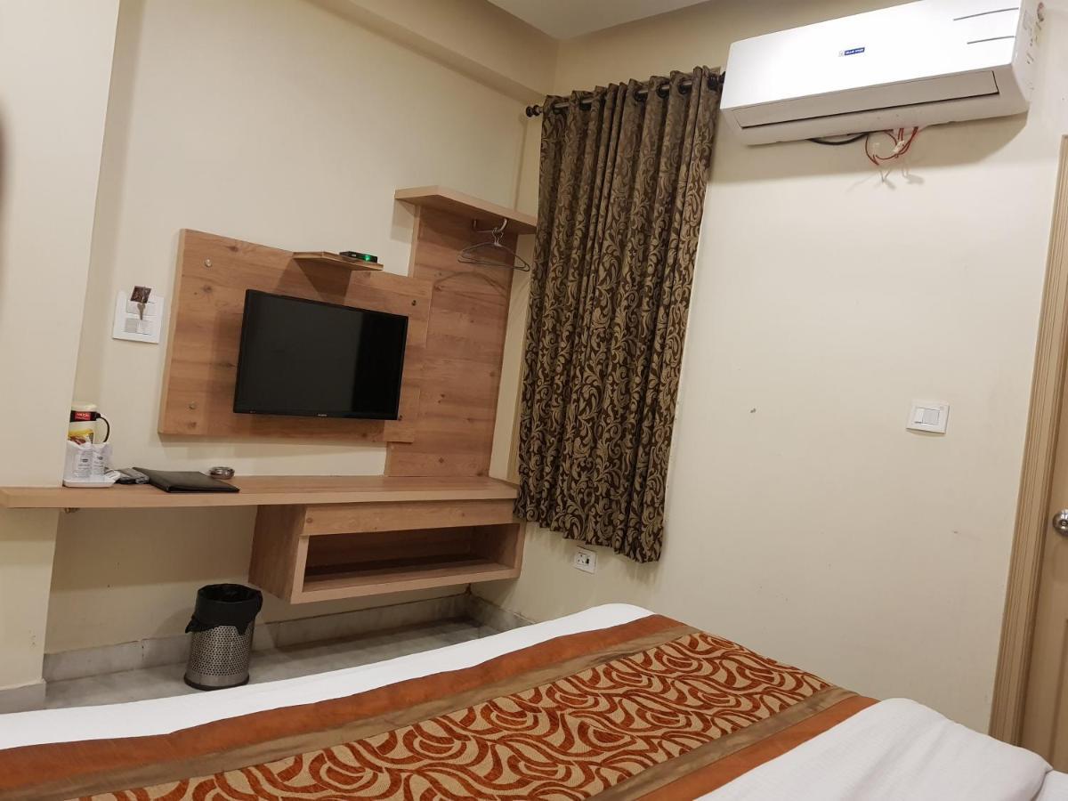 Hotel Klick International - 2 Min Walking From New Delhi Railway Station Экстерьер фото